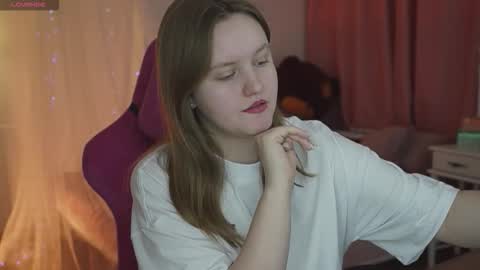 kelly online show from March 17, 12:42 pm