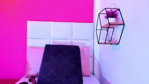 Camila online show from September 18, 12:26 pm