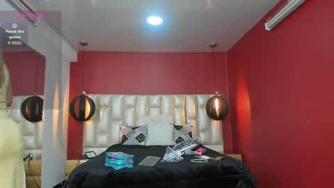 Kendal online show from April 18, 11:37 pm