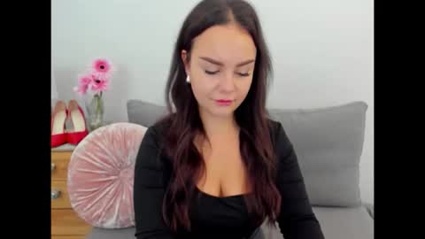 KendalDaisy online show from November 11, 8:11 am