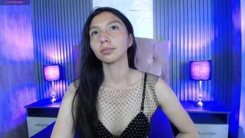 Snapshot of kendall_saenz chatting on January 17, 7:38 pm kendall_saenz online show from January 17, 7:38 pm