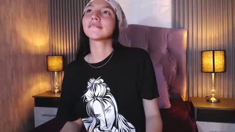 Snapshot of kendall_saenz chatting on February 11, 9:03 pm kendall_saenz online show from February 11, 9:03 pm