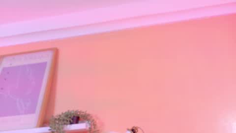   online show from February 19, 11:10 am