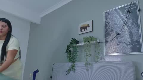   online show from November 10, 11:38 am