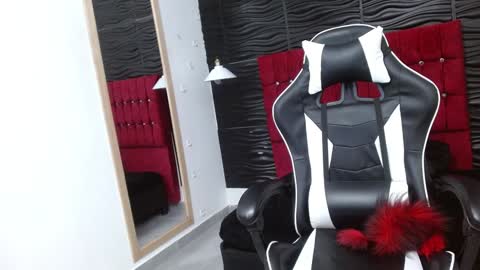 kendra_lust_69 online show from January 29, 5:30 am