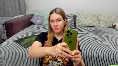 Kendra online show from December 22, 12:58 am