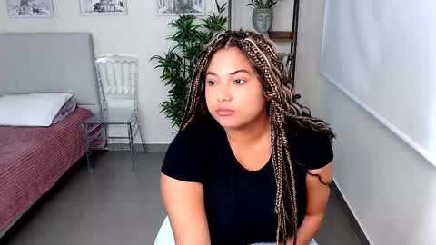 Snapshot of kenya_buhle chatting on February 17, 11:02 am Kenya Buhle online show from February 17, 11:02 am