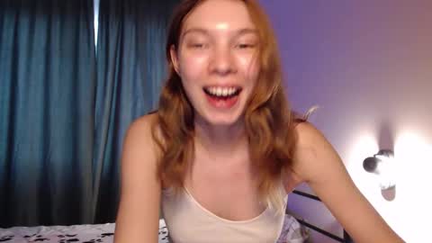 Snapshot of kesha_muah chatting on September 14, 3:21 pm kesha online show from September 14, 3:21 pm