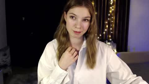 Snapshot of kesha_muah chatting on January 10, 11:00 am kesha online show from January 10, 11:00 am