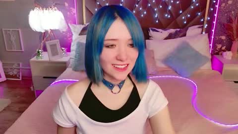 kettiejones online show from March 8, 7:12 am