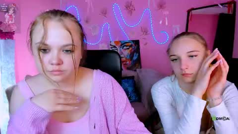 Keylas online show from May 11, 8:50 pm