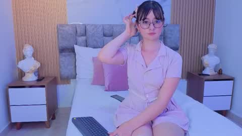 khalifa online show from December 19, 2:38 am