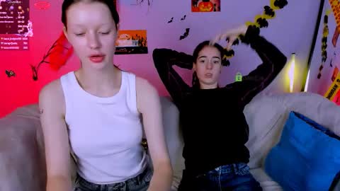 khloebeauty online show from November 1, 9:52 pm