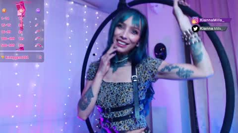 Kianna online show from December 12, 1:21 am