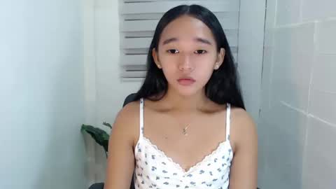 i love angel online show from December 13, 2:10 am