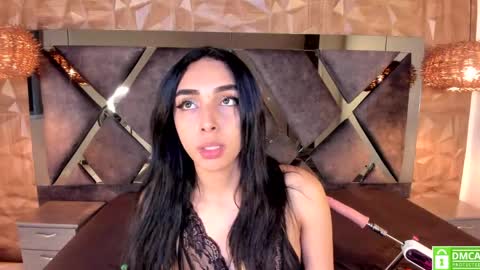 kiara_velvet__ online show from April 12, 4:04 am