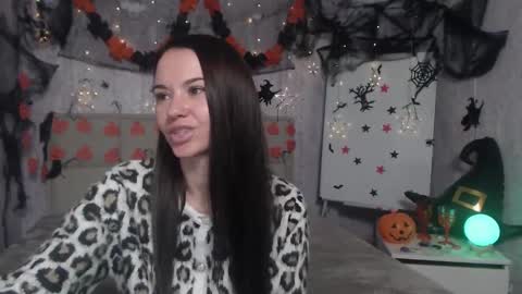 Kara online show from October 25, 5:42 pm