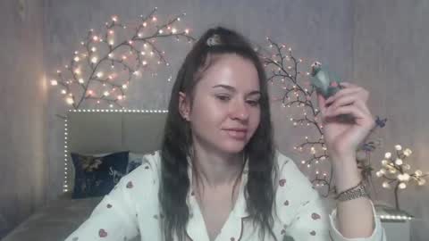 Kara online show from April 16, 8:41 pm