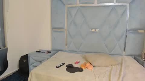 kiaraht online show from March 29, 5:39 am