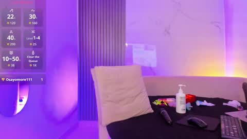 kiaratentation online show from September 22, 11:03 pm