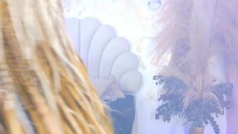 kiaratentation online show from September 26, 8:17 pm