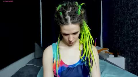 Kiki online show from January 10, 11:04 am