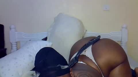 lolo online show from December 18, 12:26 am