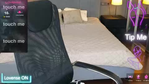 Kim online show from October 19, 6:04 am