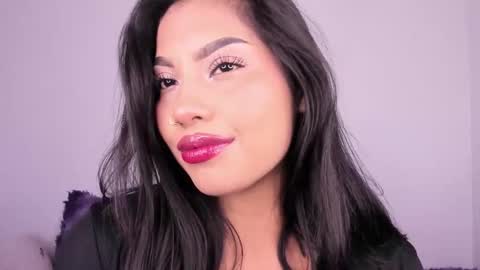 kim_mouth17 online show from January 19, 12:18 am