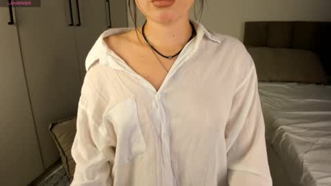 Su A online show from October 14, 3:42 am