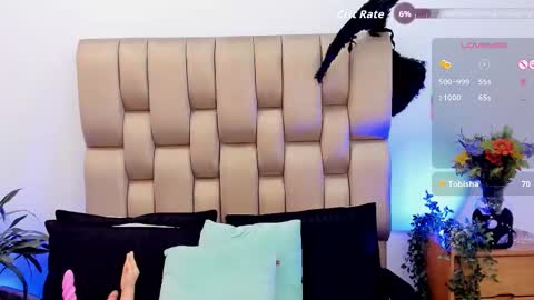 Snapshot of kimalenna chatting on October 2, 9:53 pm Kima online show from October 2, 9:53 pm