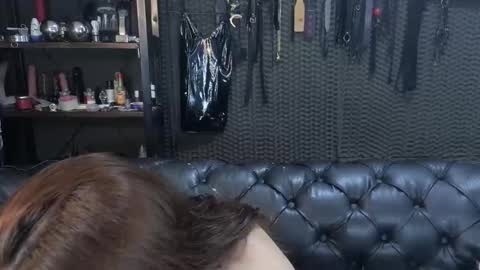  KIMBERLY SWAN  online show from December 20, 10:25 pm