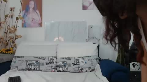 Kimberly online show from September 14, 5:33 pm