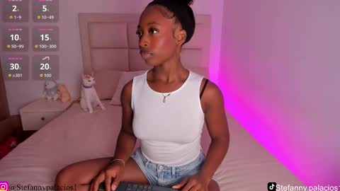 Queen Kim online show from March 27, 9:15 pm