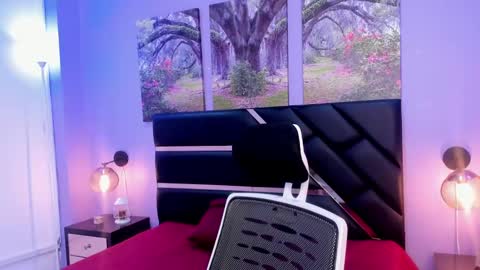 Snapshot of kimberlyvillalobos chatting on March 3, 11:47 am Kimberly Villalobos online show from March 3, 11:47 am