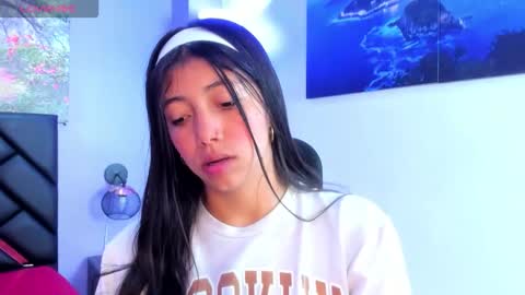 Snapshot of kimberlyvillalobos chatting on September 9, 1:33 pm Kimberly Villalobos online show from September 9, 1:33 pm