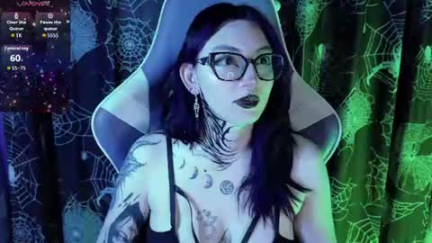 Kim Lennox online show from July 22, 2:07 pm