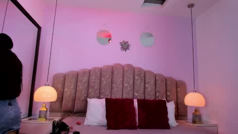 kimluna1 online show from March 26, 12:07 pm