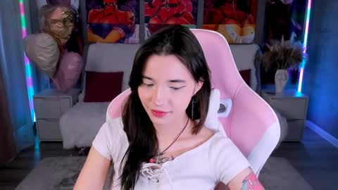 kimm wong online show from April 2, 9:07 am