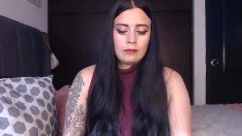 kelly online show from August 4, 7:53 pm