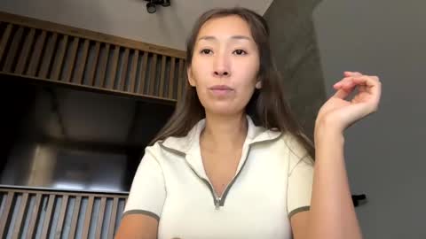 Snapshot of kimmy_sunn chatting on December 27, 10:12 am Kimmy online show from December 27, 10:12 am
