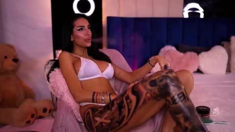 Kim online show from November 26, 3:02 pm