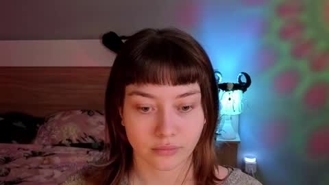 kina_ka online show from February 1, 7:45 pm