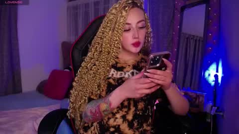  Sara  online show from February 19, 4:23 am