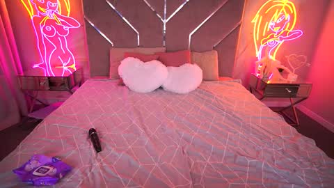 Kira online show from September 21, 8:29 pm