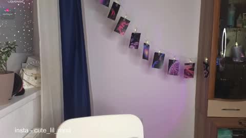 Kira cute online show from April 2, 11:46 pm