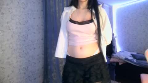Snapshot of kirstievelasco chatting on October 7, 6:34 pm Nicole online show from October 7, 6:34 pm