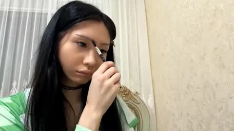 Hina online show from February 20, 2:40 pm