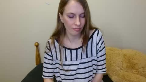 Allie online show from December 19, 4:32 pm