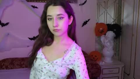 Hot Eva online show from October 19, 5:09 am